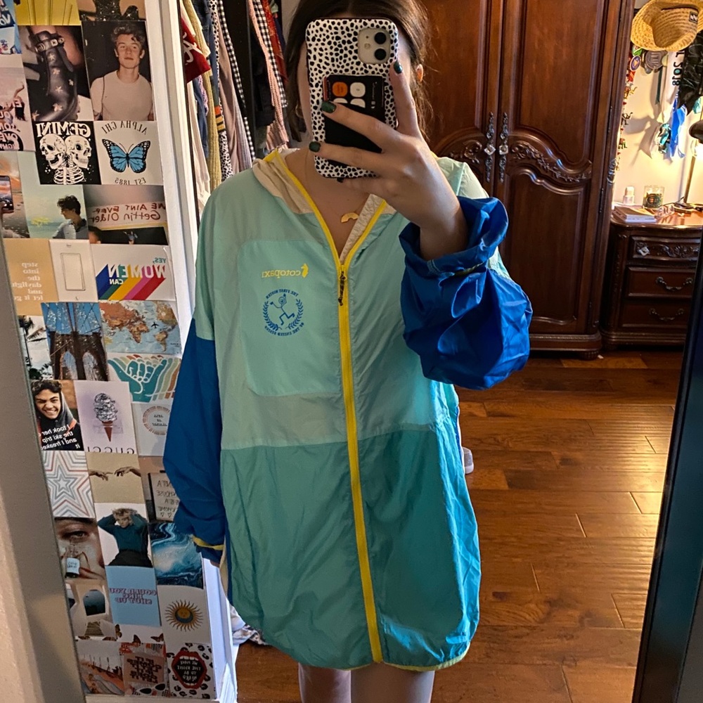 Cotopaxi Windbreaker